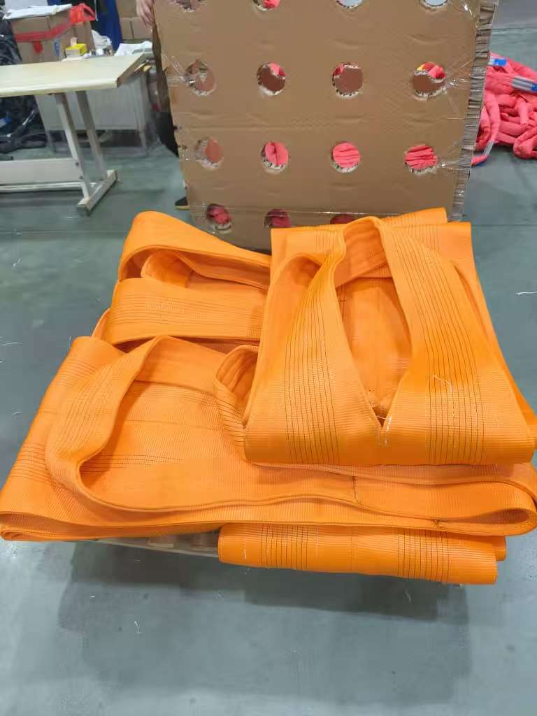 최신 회사 블로그 변색, 올 풀림, 스티치 균열? UV 저항성, 마모 방지 및 강화된 아이는 플랫 웨빙 슬링의 재작업을 줄여줍니다.